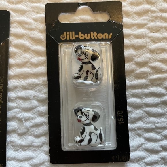 assorted buttons, NWT - Picture 5 of 6